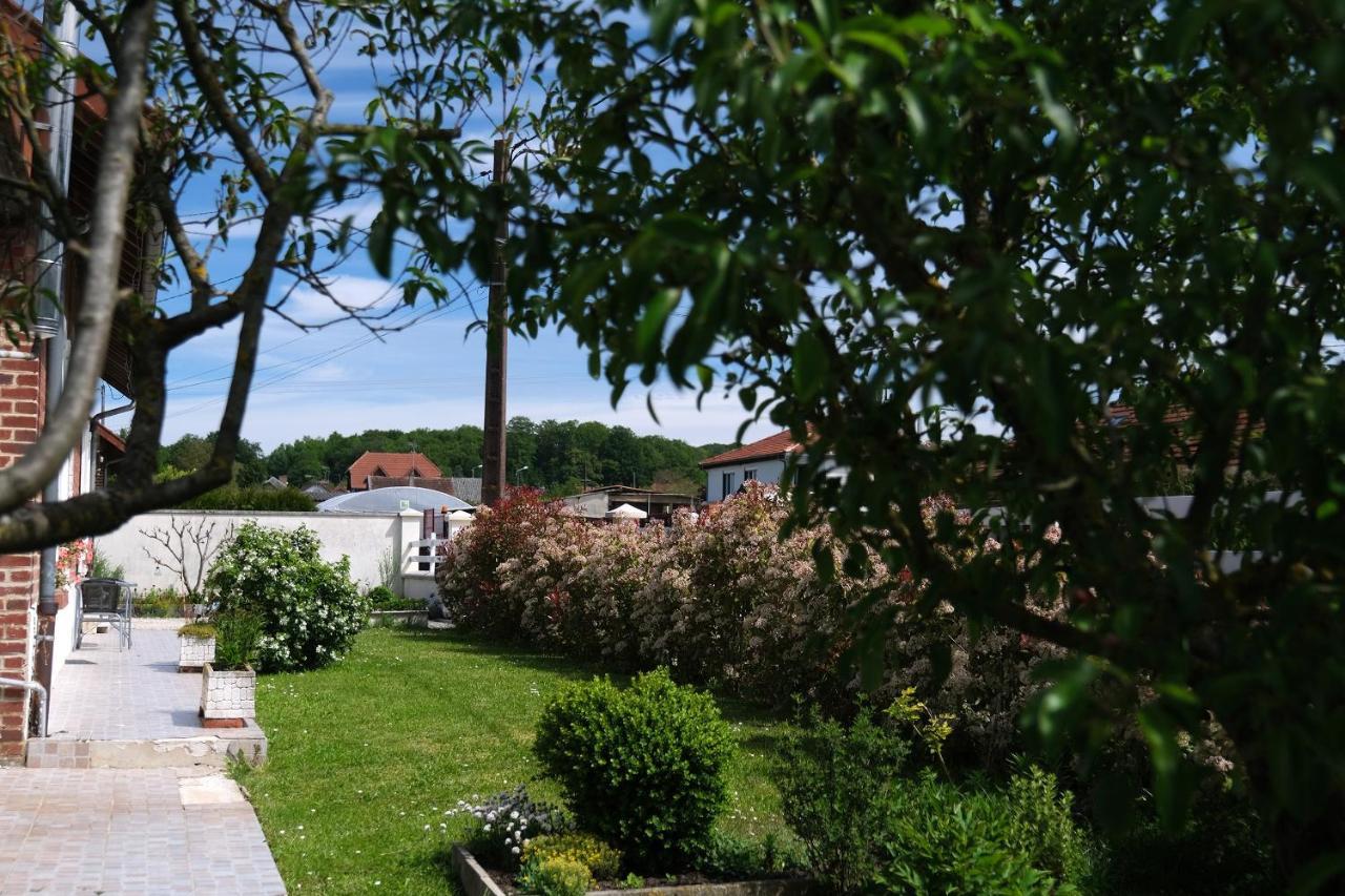 La Maison De Maria Folembray Extérieur photo